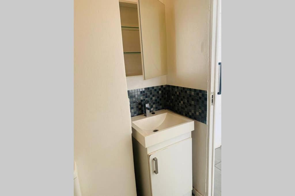 Stunning Maboneng Precinct Studio Apartment At 12 Decades Building Johannesburg Zewnętrze zdjęcie