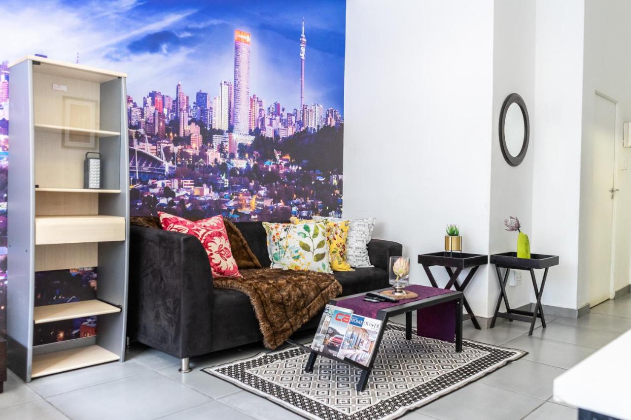 Stunning Maboneng Precinct Studio Apartment At 12 Decades Building Johannesburg Zewnętrze zdjęcie